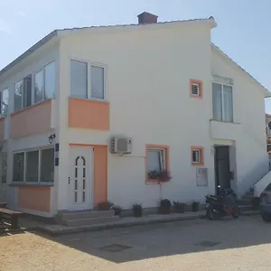  Vendégház Dijana